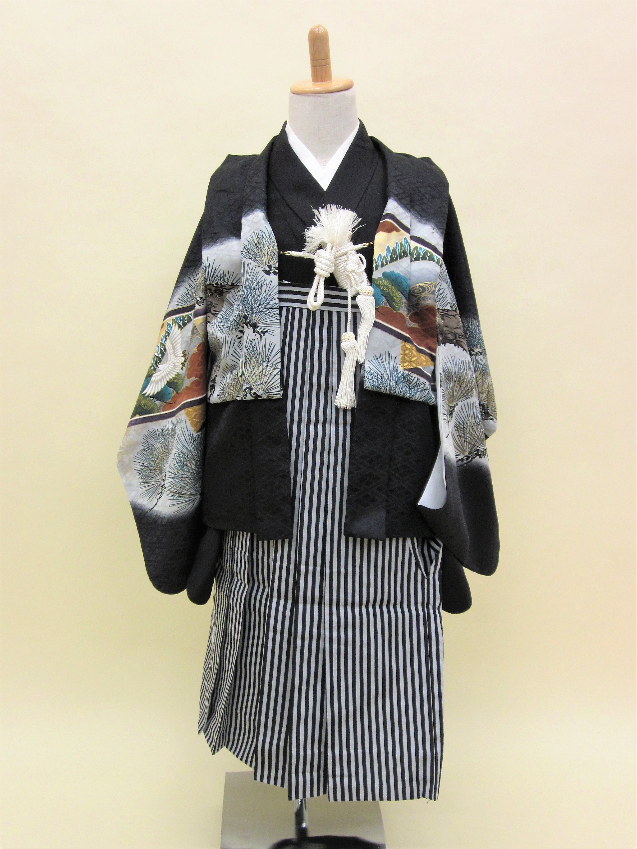 5歳男児 羽織袴フルセット「黒地羽織袴」