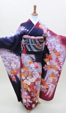 成人式　正絹振袖フルセット「紫地に華やか桜々 振袖」