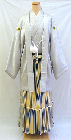 成人式 男物羽織袴フルセット「映えるシルバーグレー羽織袴」
