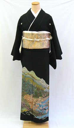 正絹黒留袖フルセット「京加賀 山河 黒留袖」