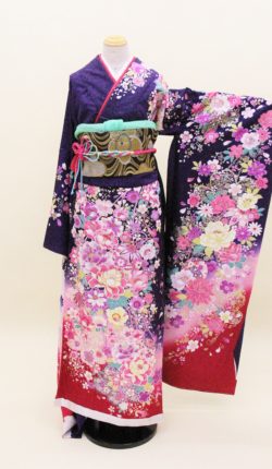 成人式　正絹振袖 新品オーダーレンタルフルセット「紫地に華やか花鞠 振袖」