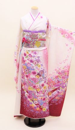 成人式　正絹振袖 新品オーダーレンタルフルセット「白地に桜ちらし 振袖」
