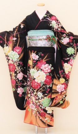 成人式　正絹振袖フルセット「黒地にオシャレな花熨斗 振袖」
