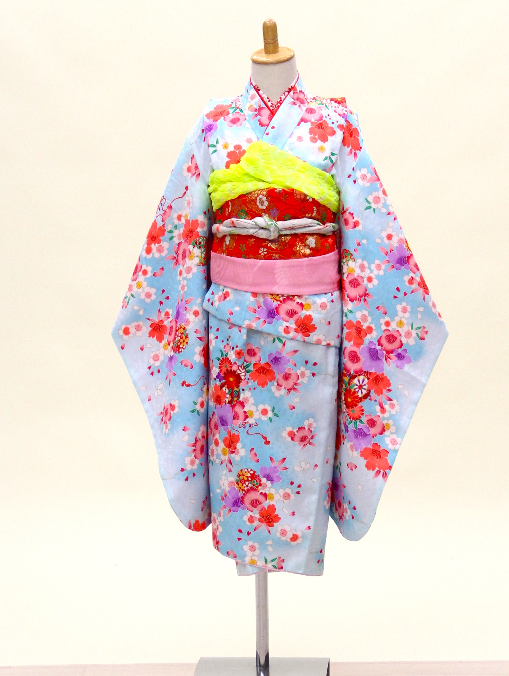 7歳女児 祝着フルセット「水色地に明るい花雪輪」