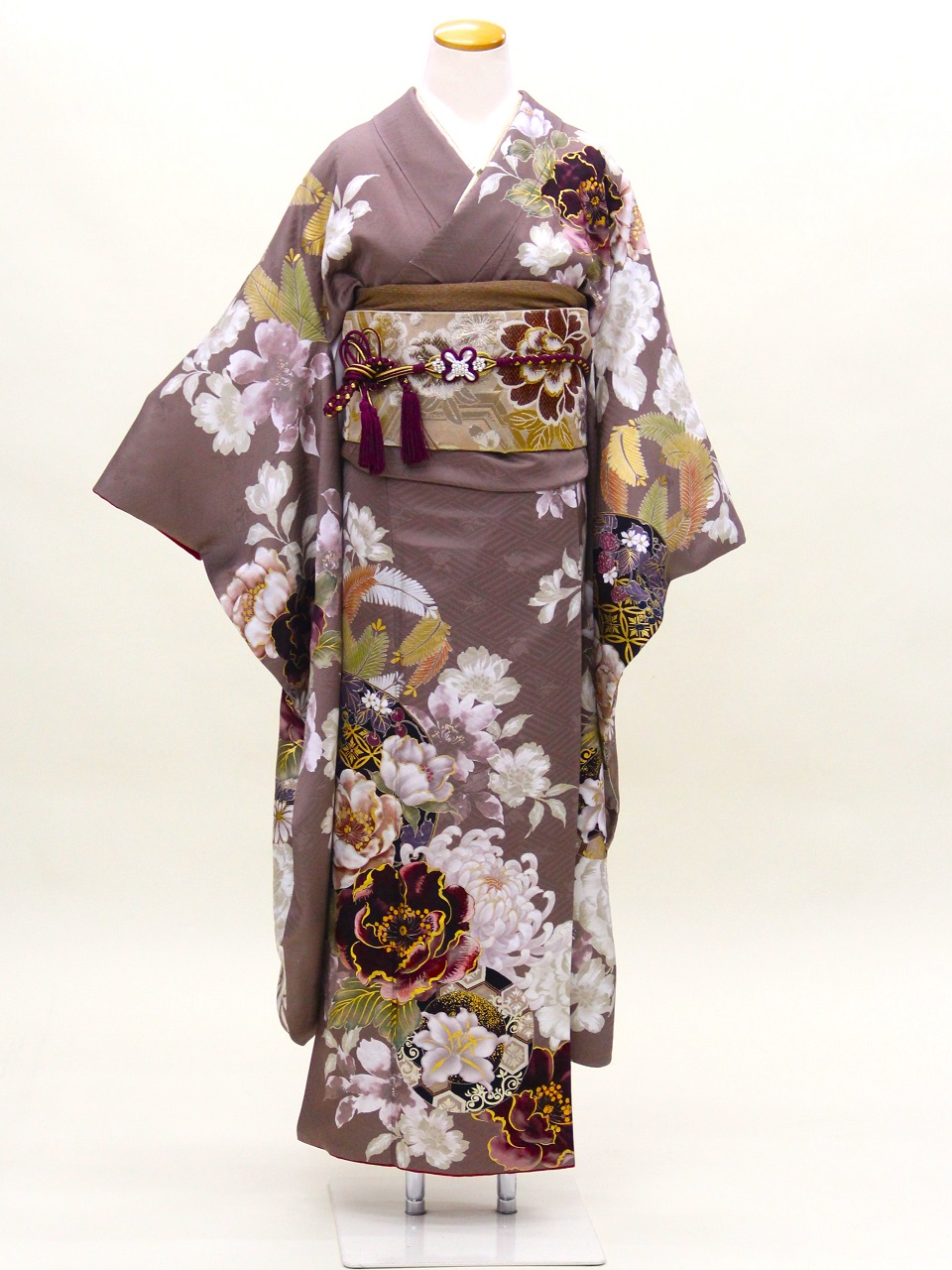 成人式　正絹振袖フルセット「ブラウン地に流れる花々 振袖」