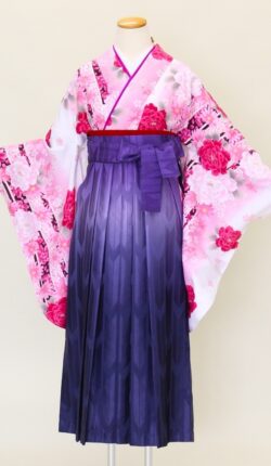 小振袖・袴フルセット「白ピンク地に優しい花々」